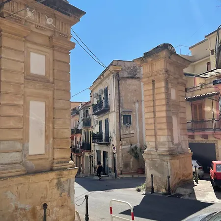 A Casa Di Giovi * Monreale